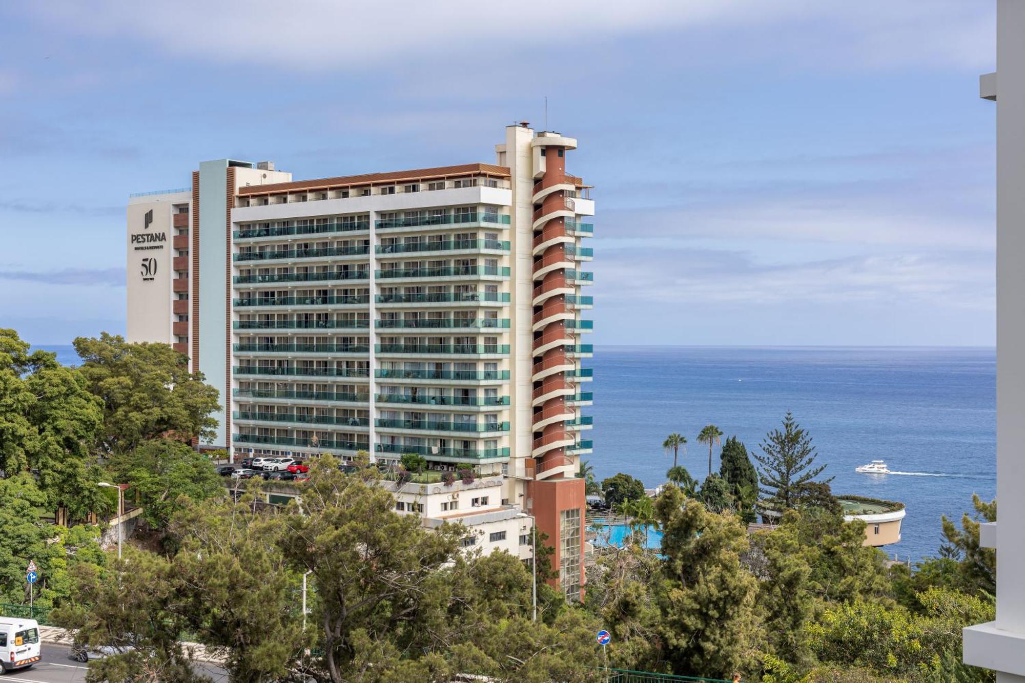 Appartement Vista Savoy By Rmz à Funchal  Extérieur photo