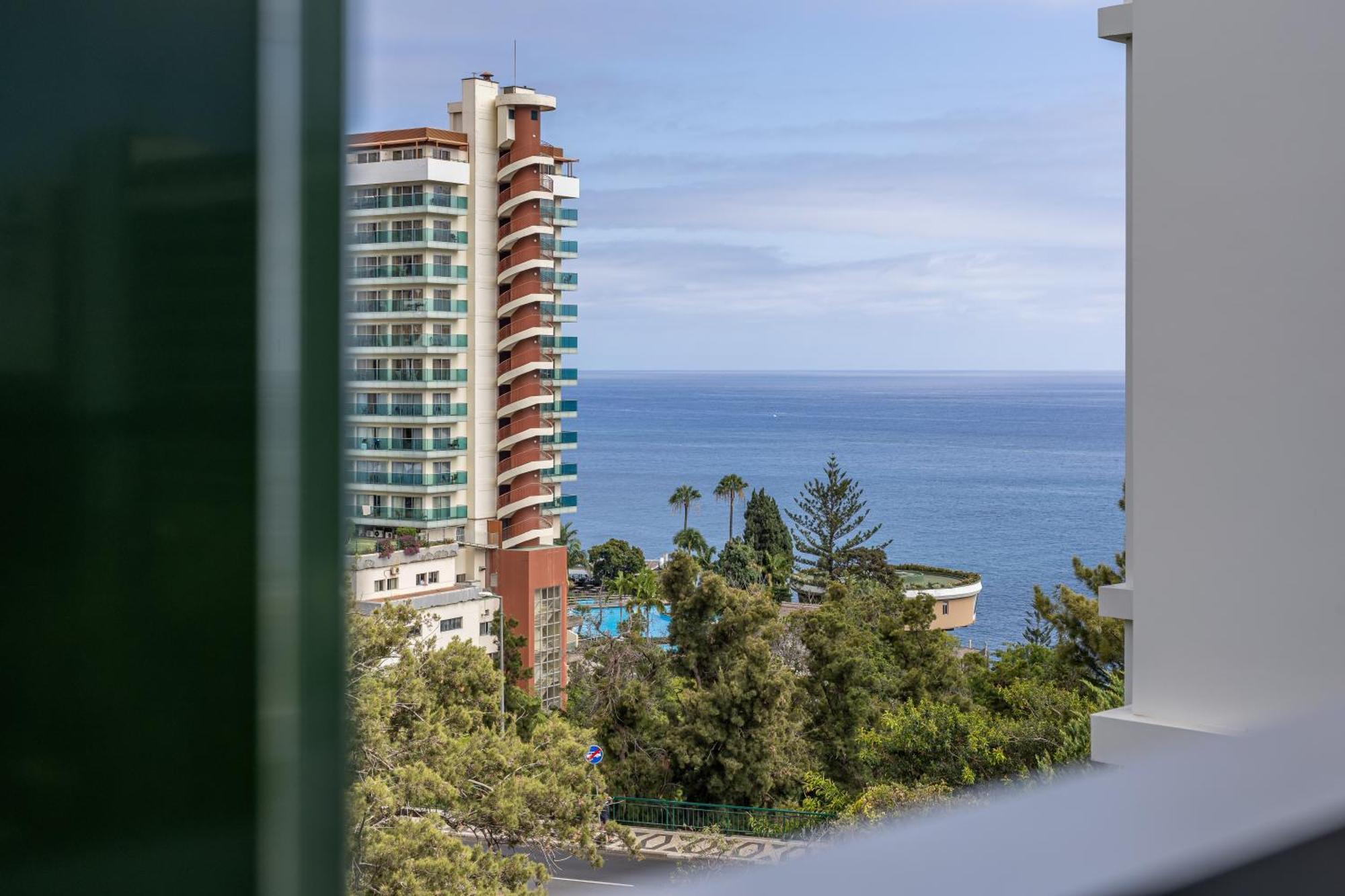 Appartement Vista Savoy By Rmz à Funchal  Extérieur photo